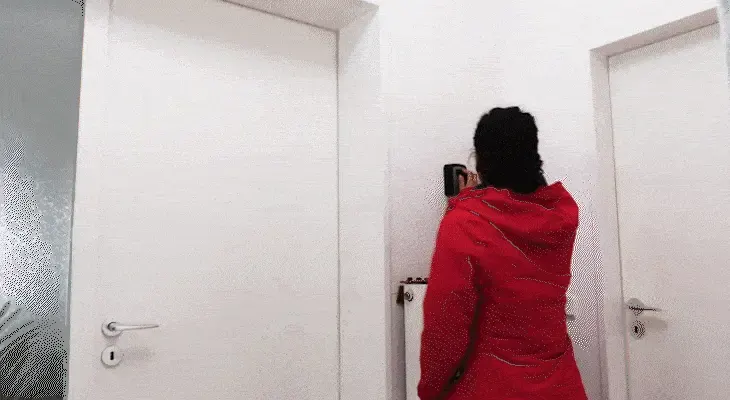 Hör auf, Schlüssel unter der schmutzigen Fußmatte zu verstecken